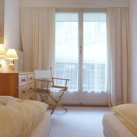 Zur Linde Apartment *